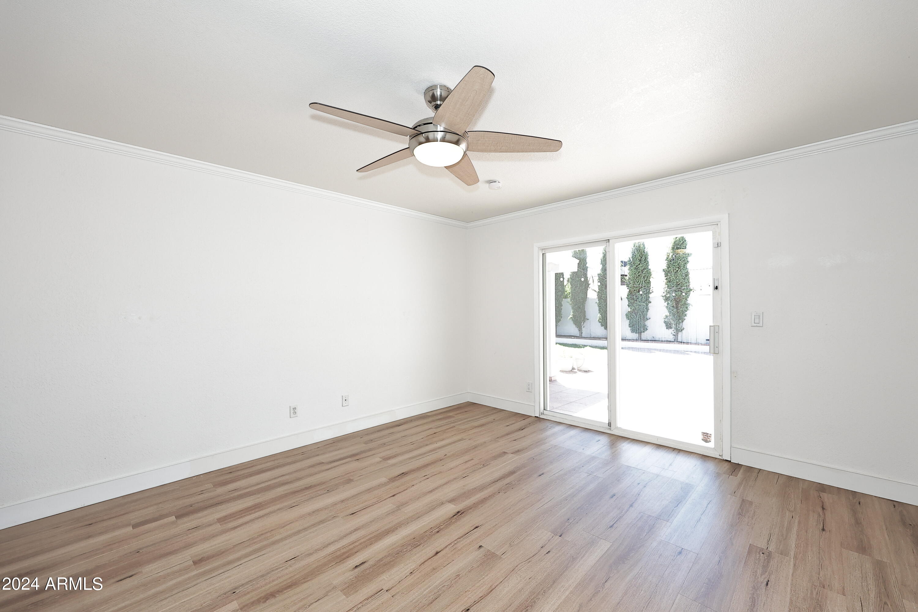 4229 E ACOMA Drive, Phoenix