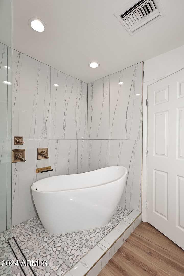 4229 E ACOMA Drive, Phoenix