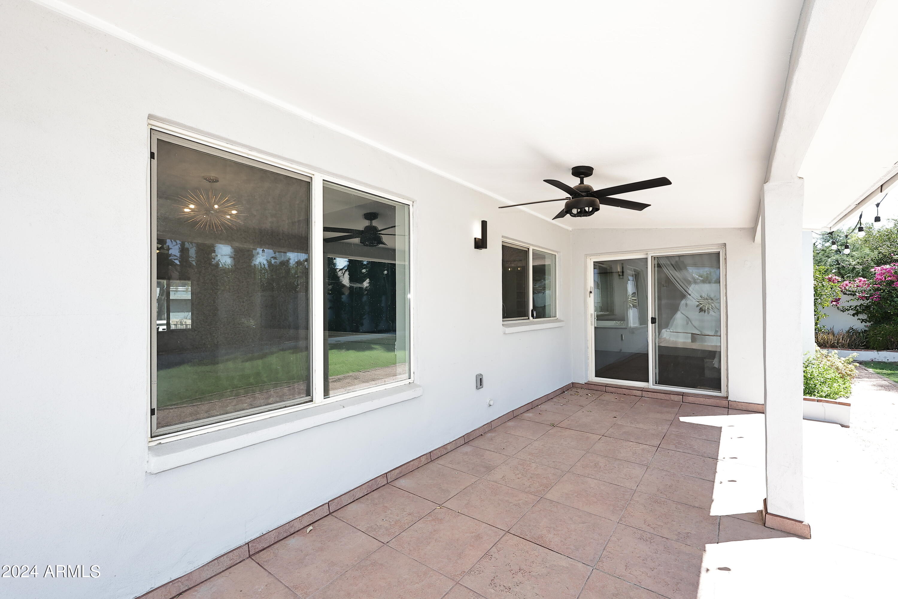 4229 E ACOMA Drive, Phoenix