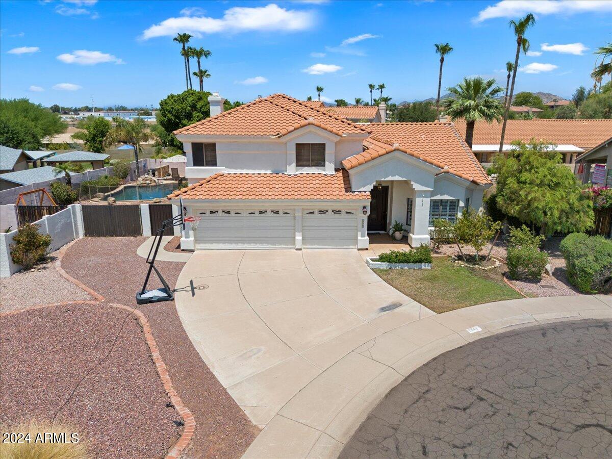 1142 E GRANDVIEW Road, Phoenix