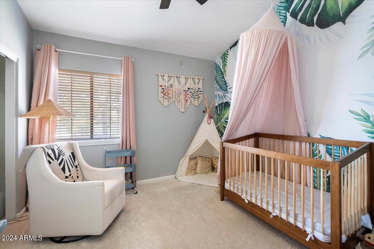 1142 E GRANDVIEW Road, Phoenix