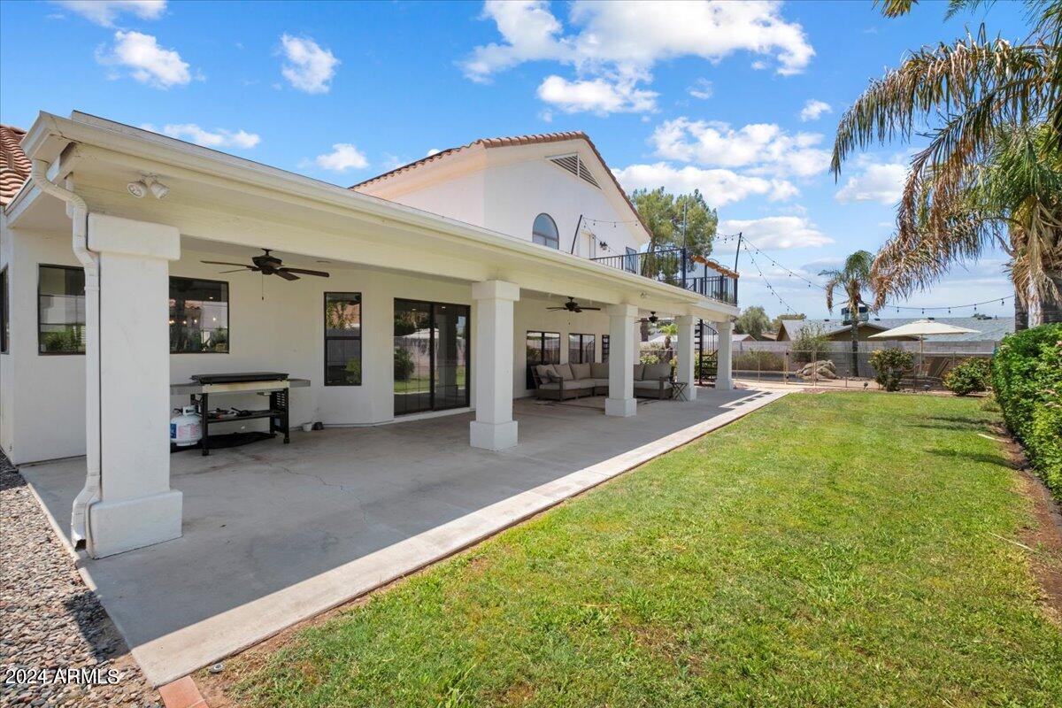 1142 E GRANDVIEW Road, Phoenix