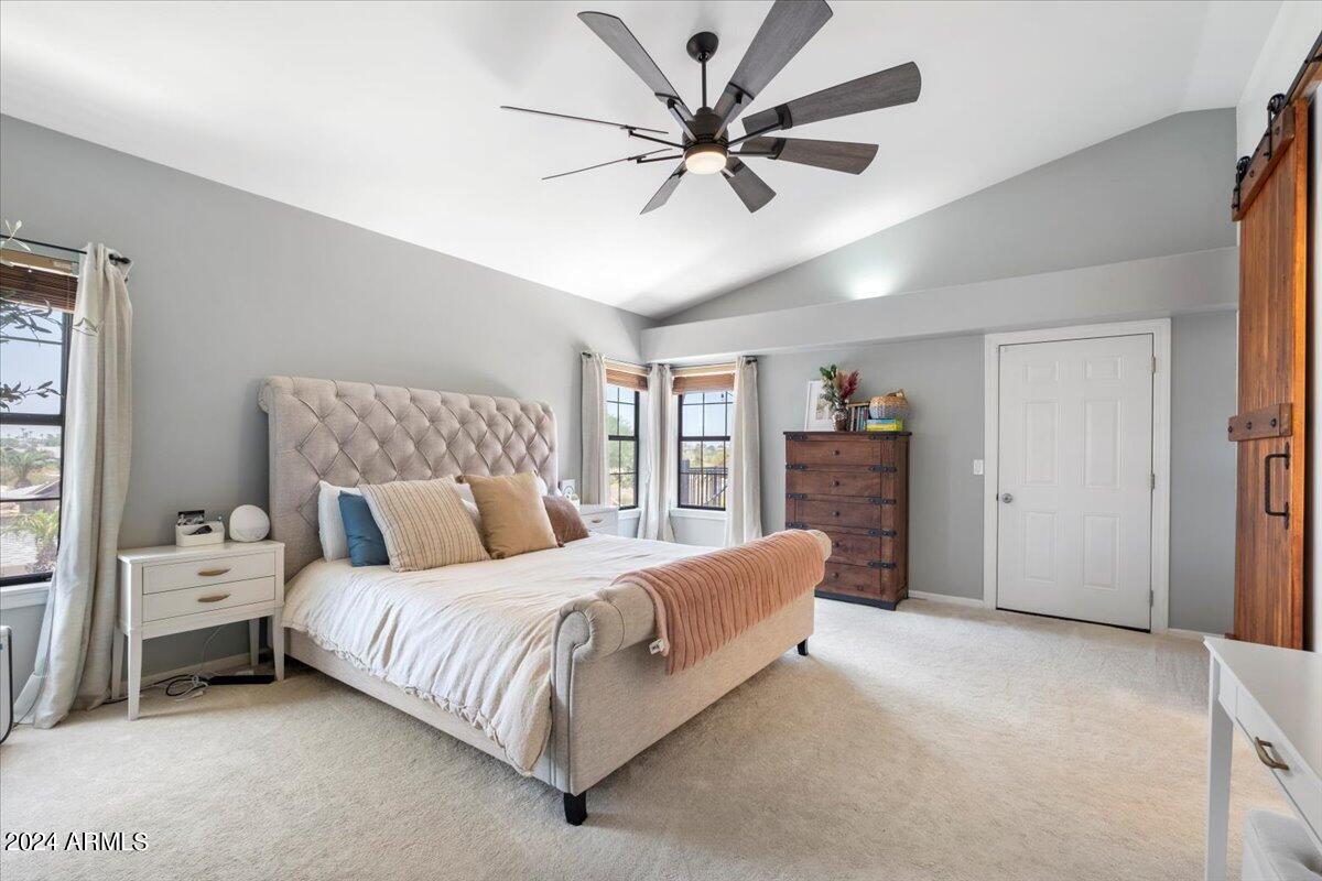 1142 E GRANDVIEW Road, Phoenix