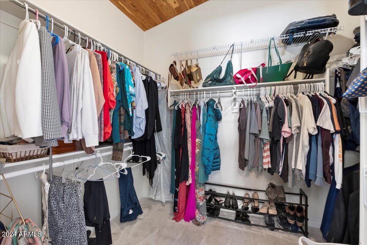 1142 E GRANDVIEW Road, Phoenix