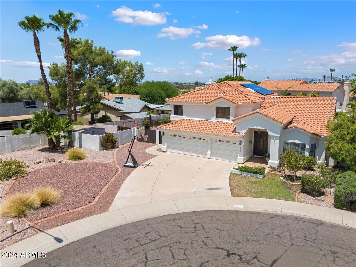 1142 E GRANDVIEW Road, Phoenix