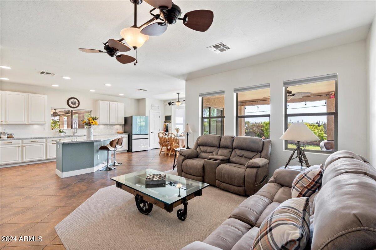 3205 W SILVER SAGE Lane, Phoenix