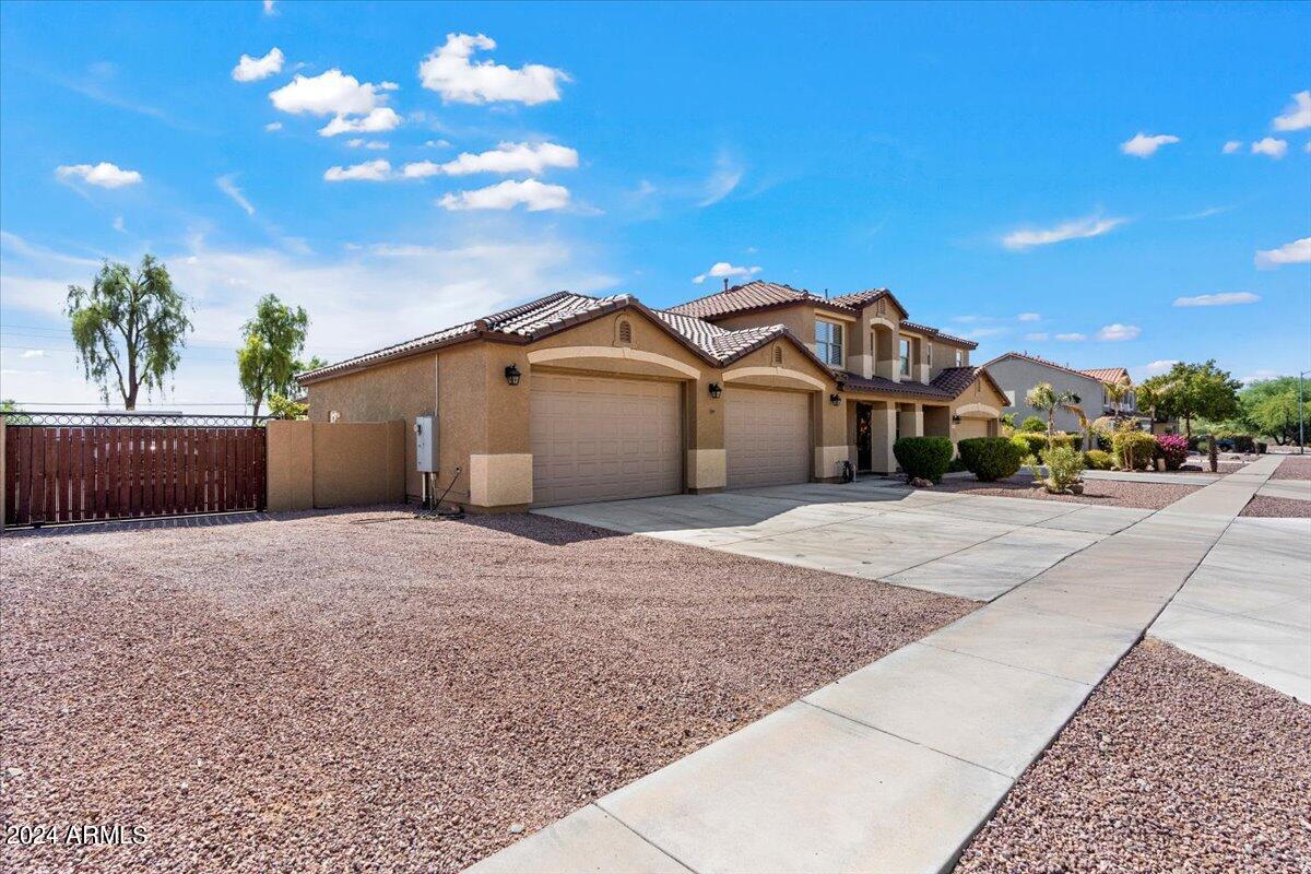 3205 W SILVER SAGE Lane, Phoenix