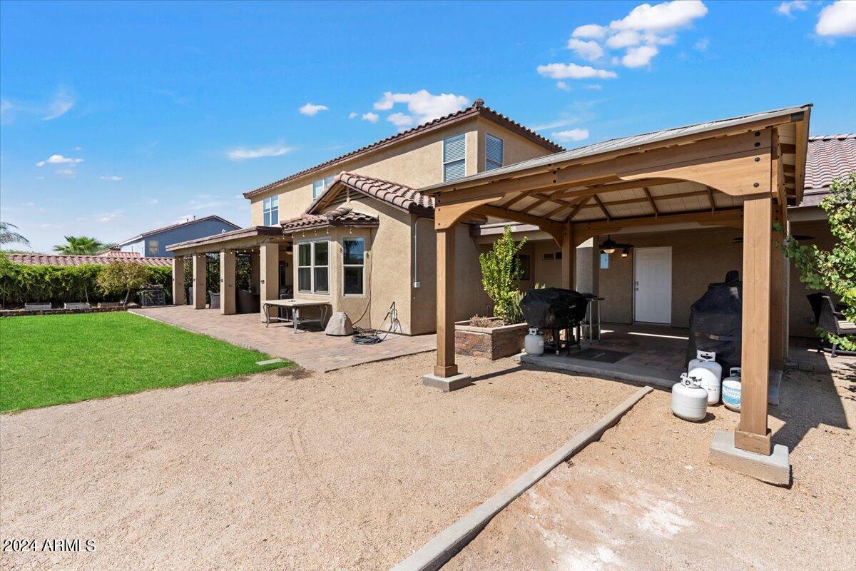 3205 W SILVER SAGE Lane, Phoenix