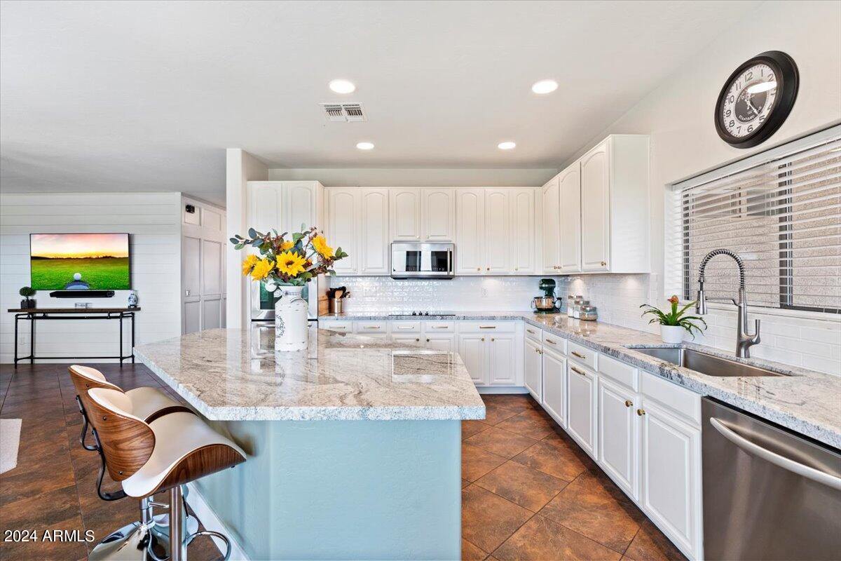 3205 W SILVER SAGE Lane, Phoenix