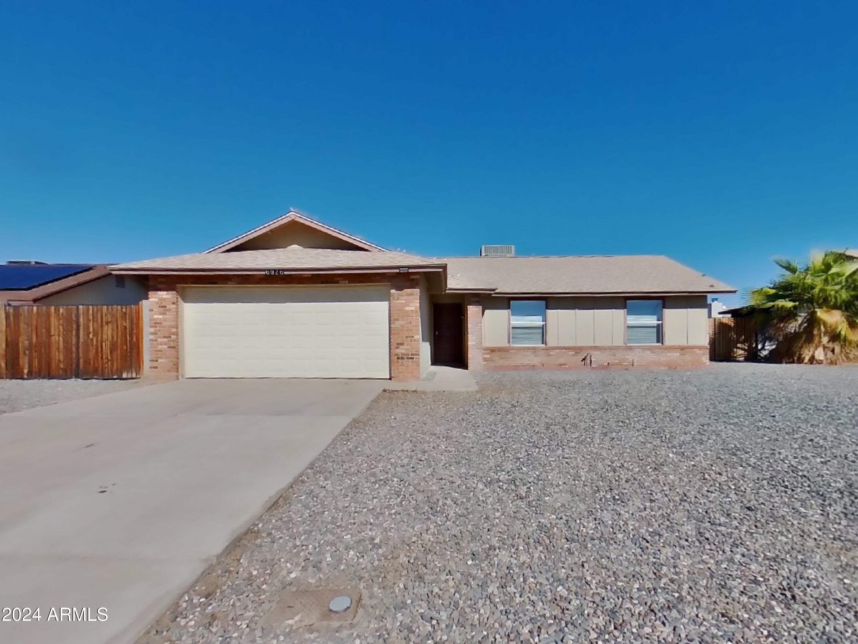 6926 W CAMERON Drive, Peoria