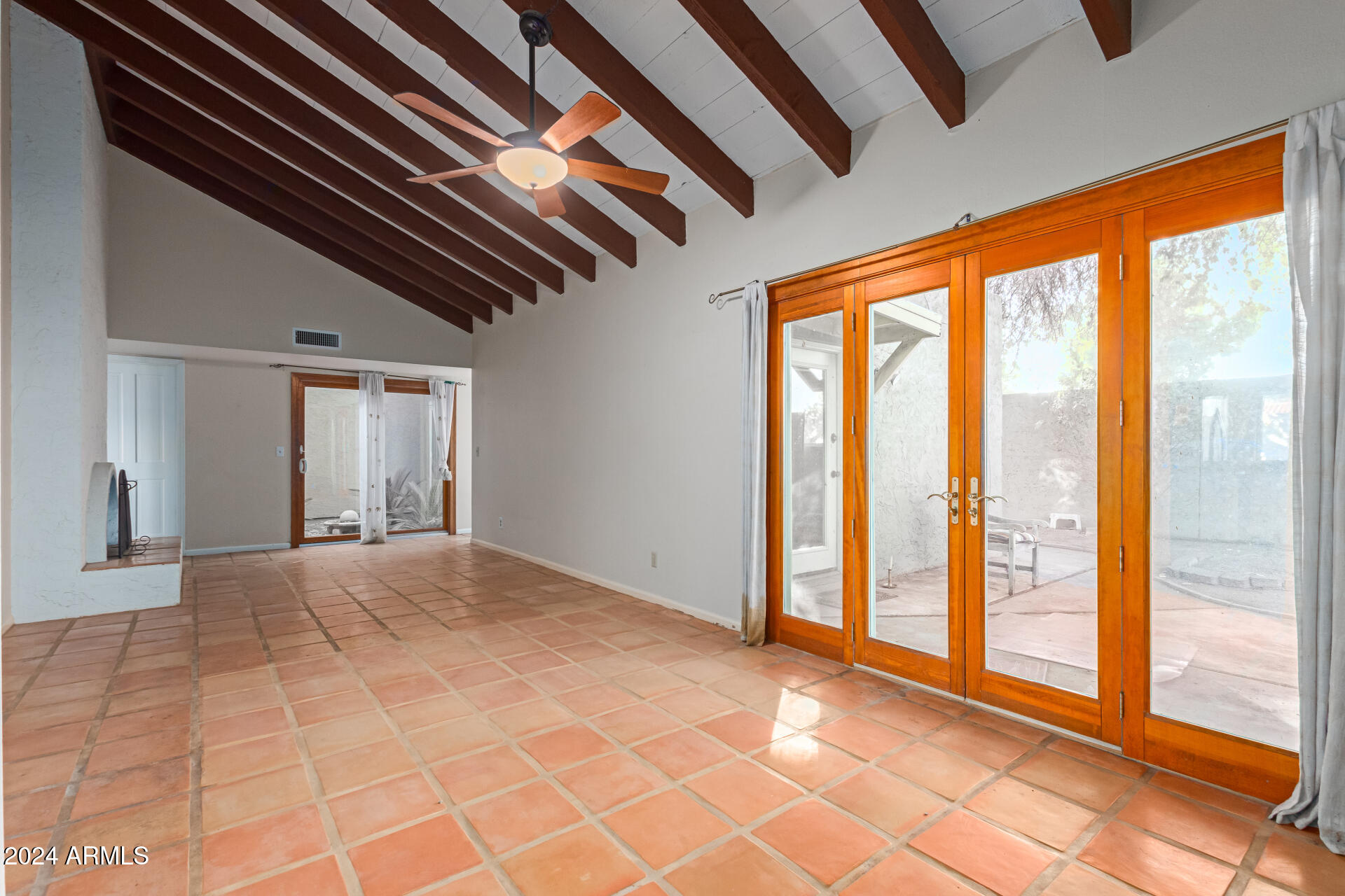 2410 S CLARK Drive, Tempe