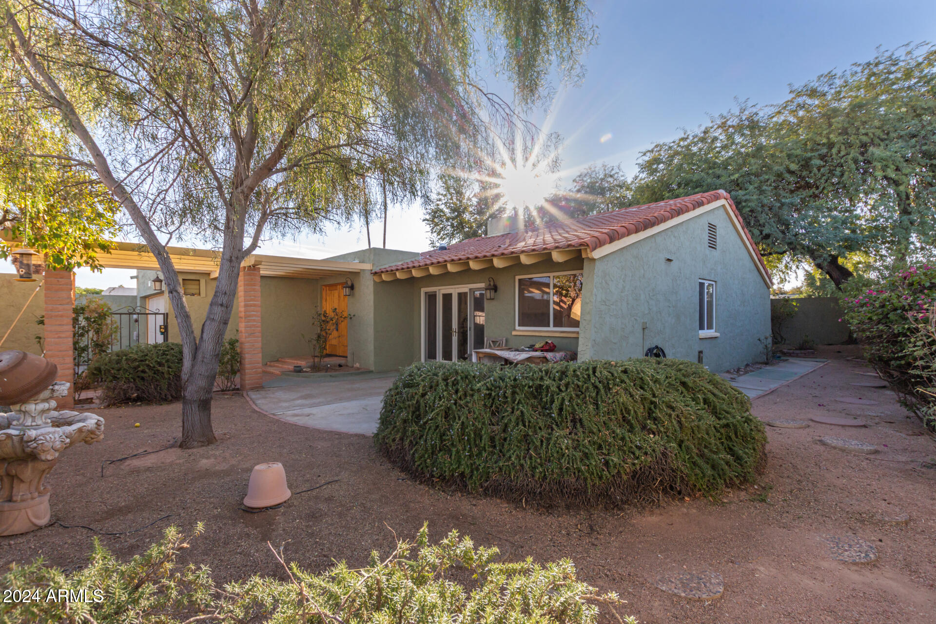 2410 S CLARK Drive, Tempe