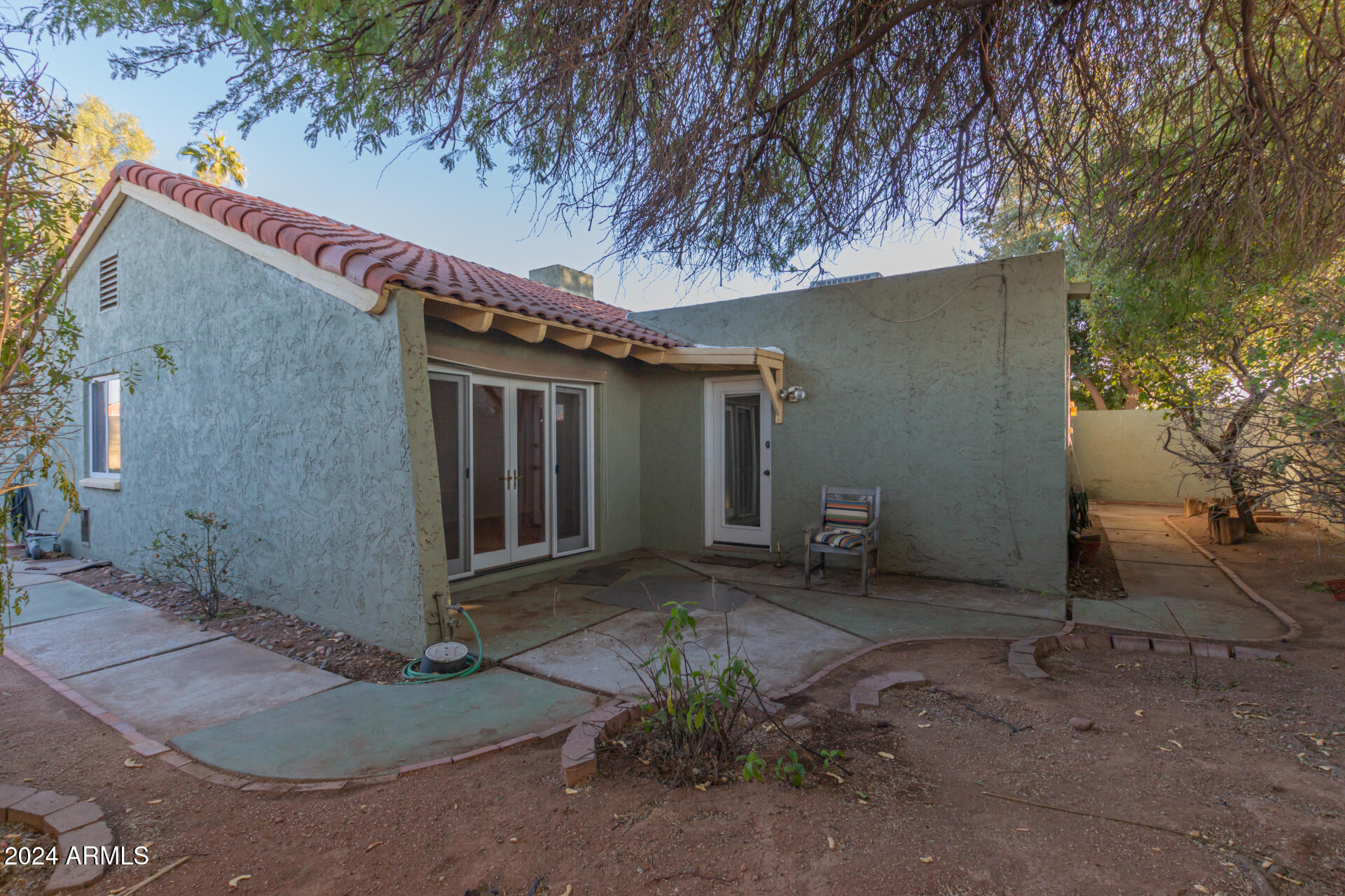 2410 S CLARK Drive, Tempe