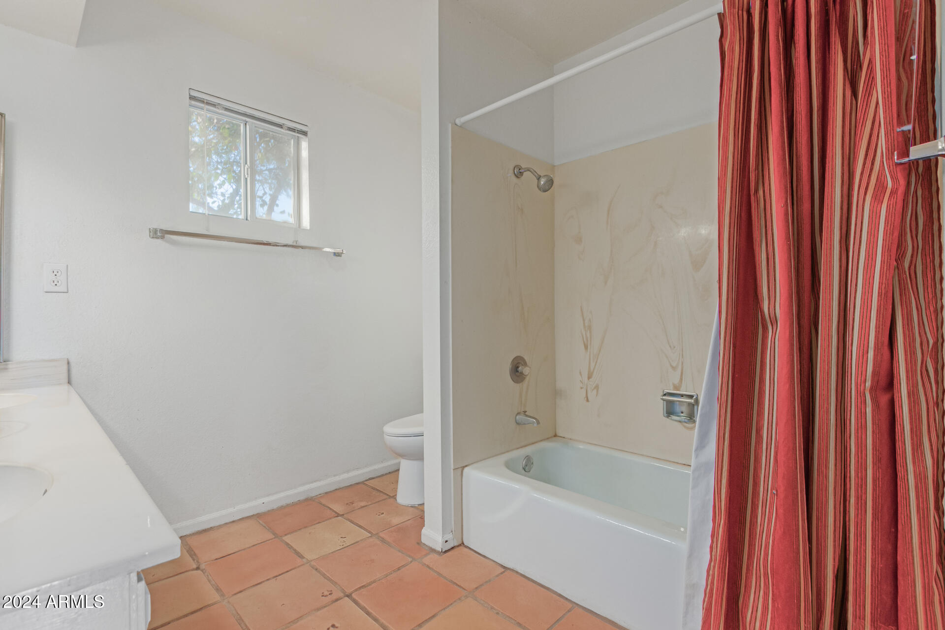 2410 S CLARK Drive, Tempe