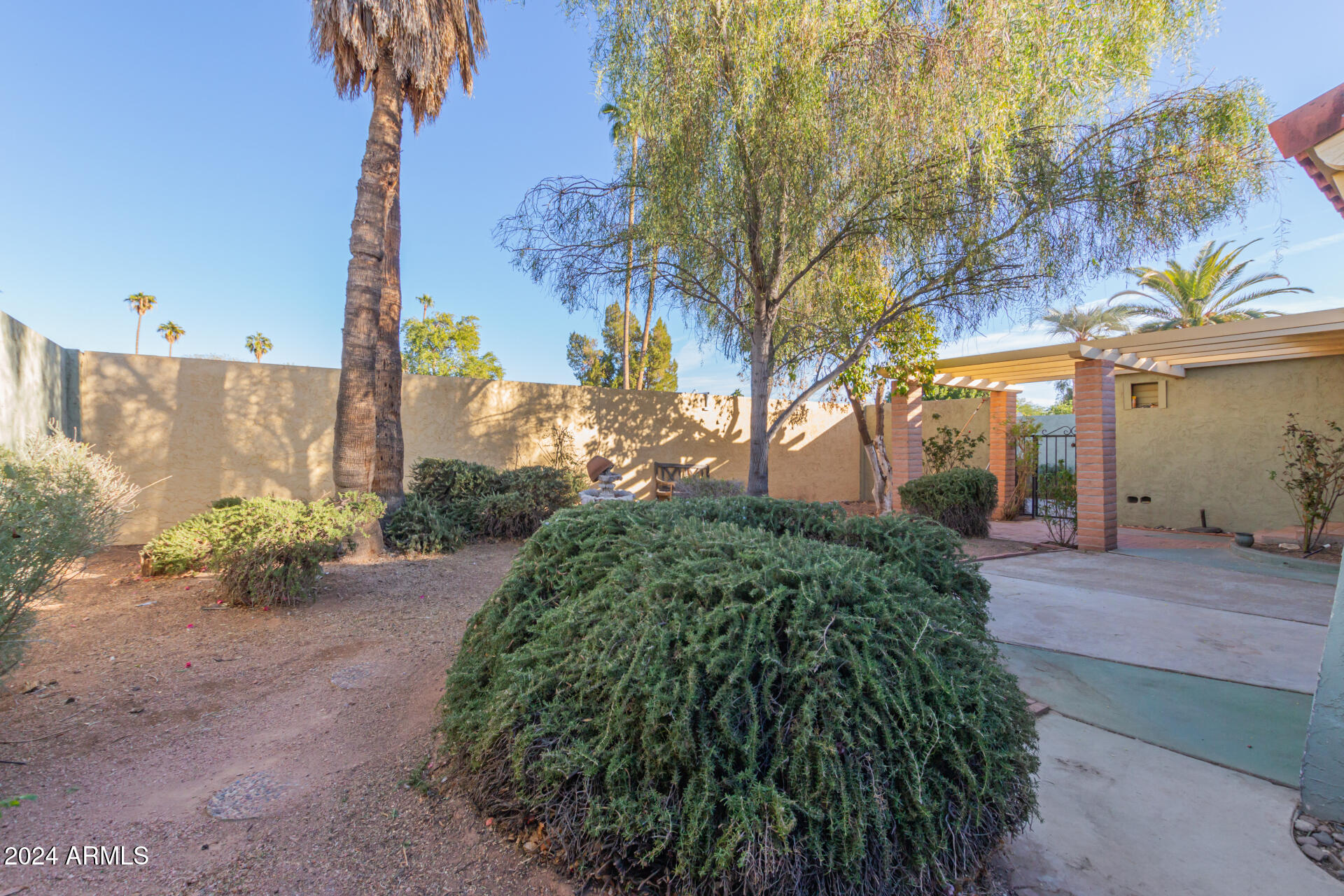 2410 S CLARK Drive, Tempe