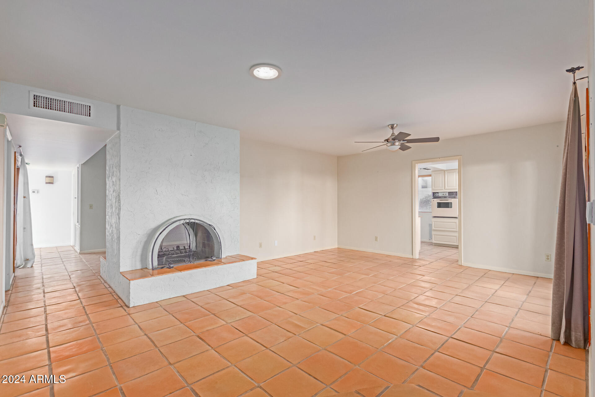 2410 S CLARK Drive, Tempe