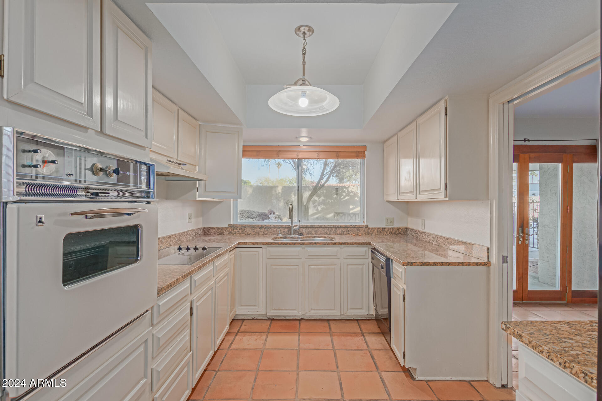 2410 S CLARK Drive, Tempe