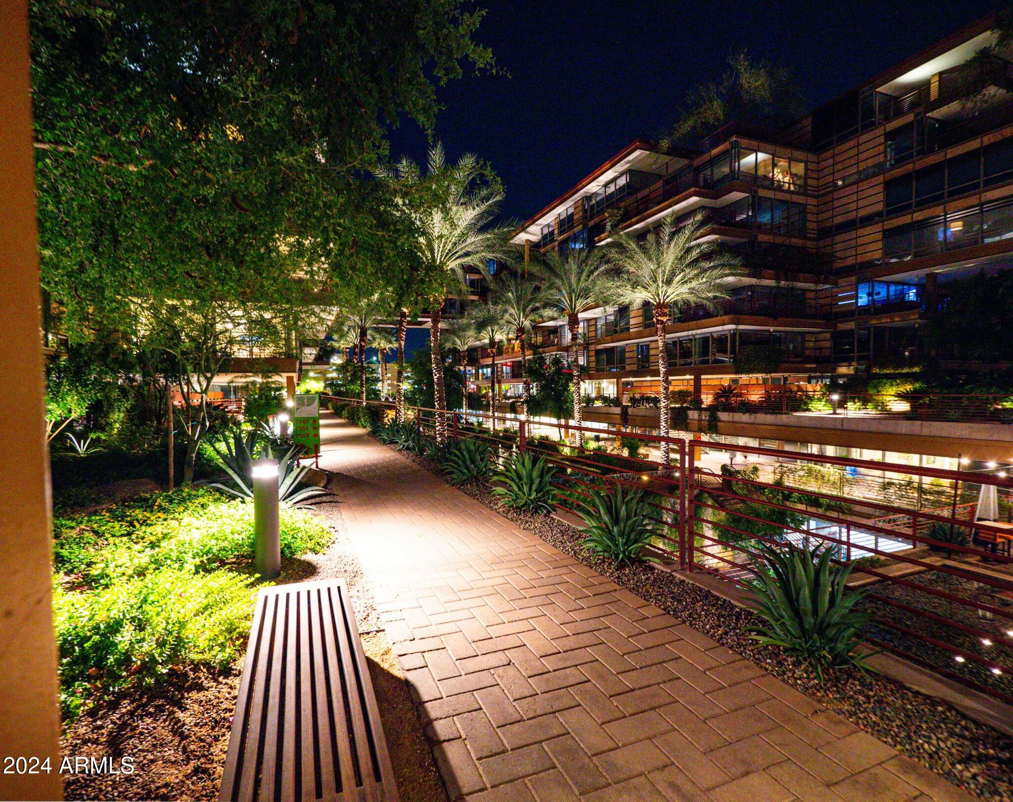 7117 E RANCHO VISTA Drive, 3004, Scottsdale Unit: 3004