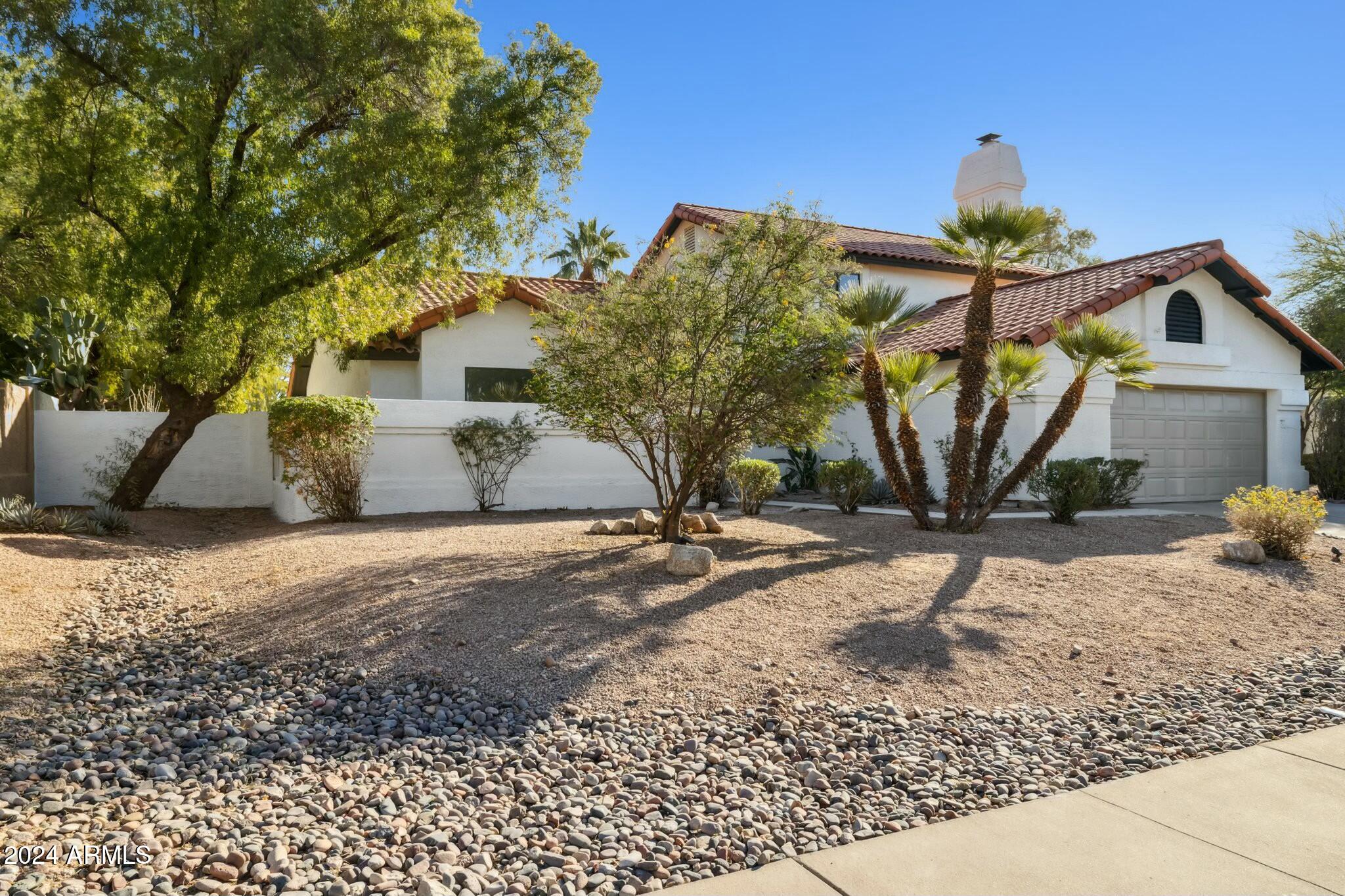 10587 E CARON Street, Scottsdale