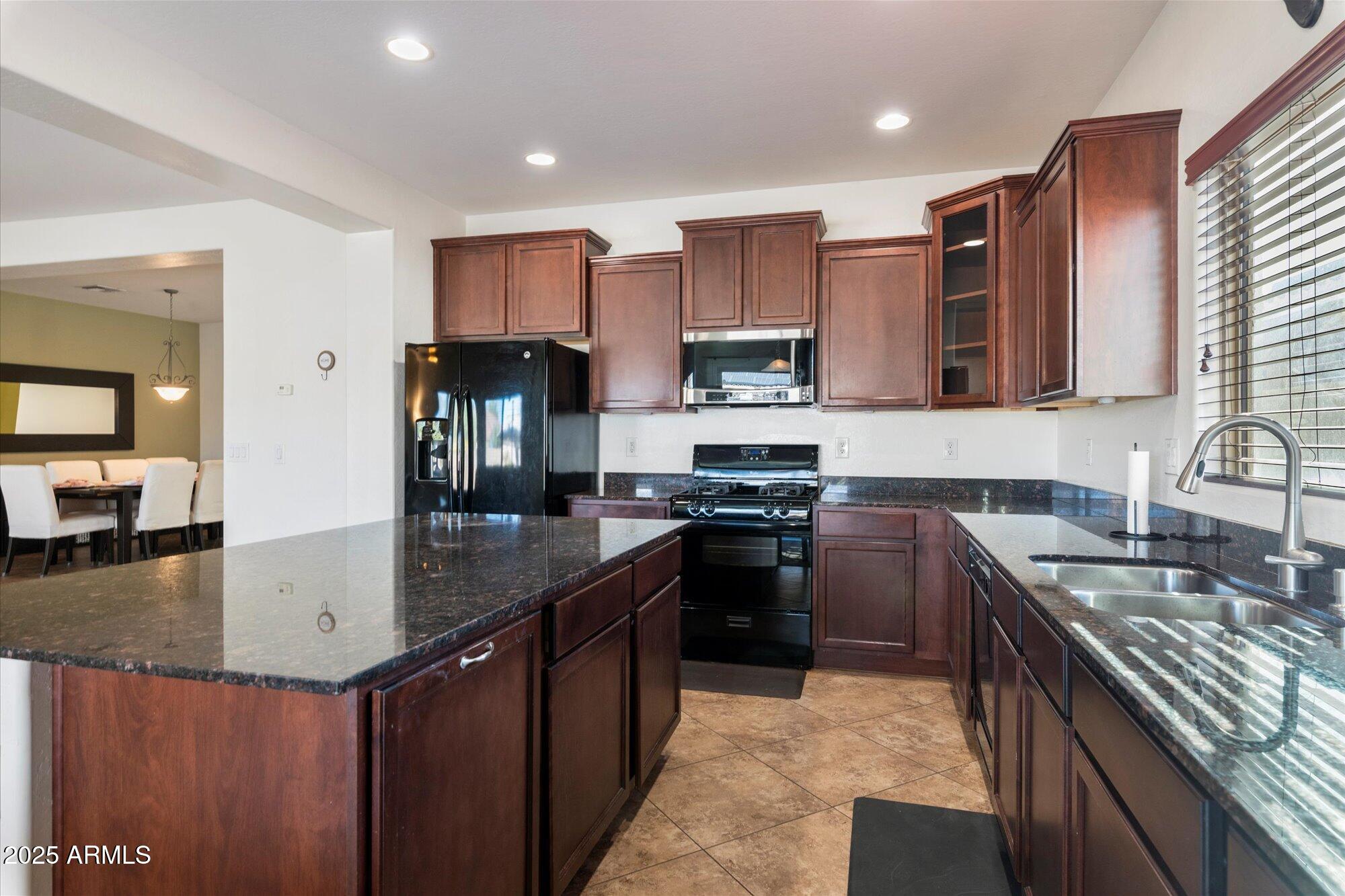19146 W PASADENA Avenue, Litchfield Park