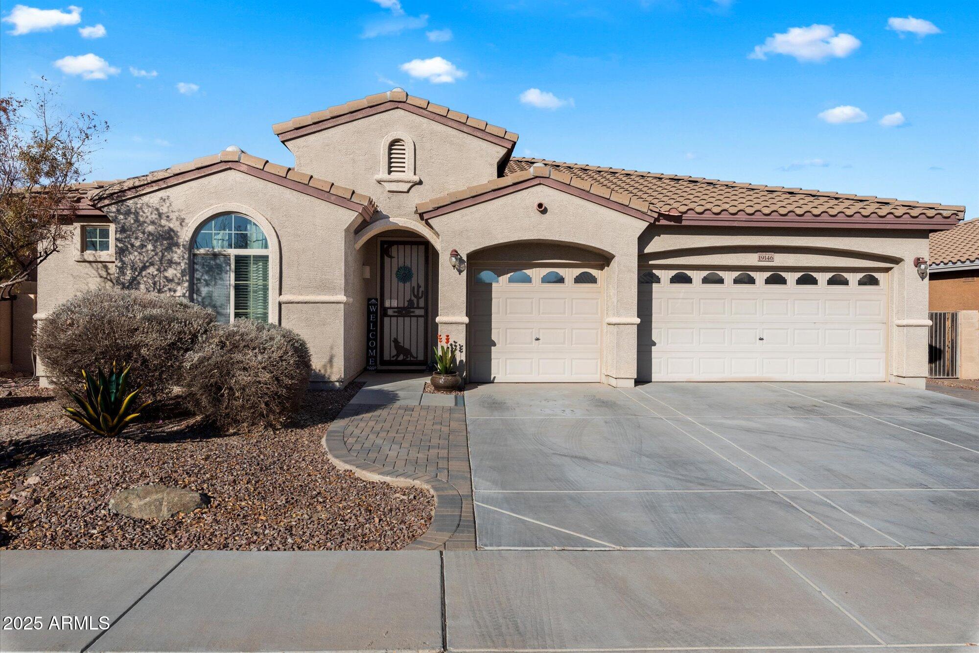 19146 W PASADENA Avenue, Litchfield Park