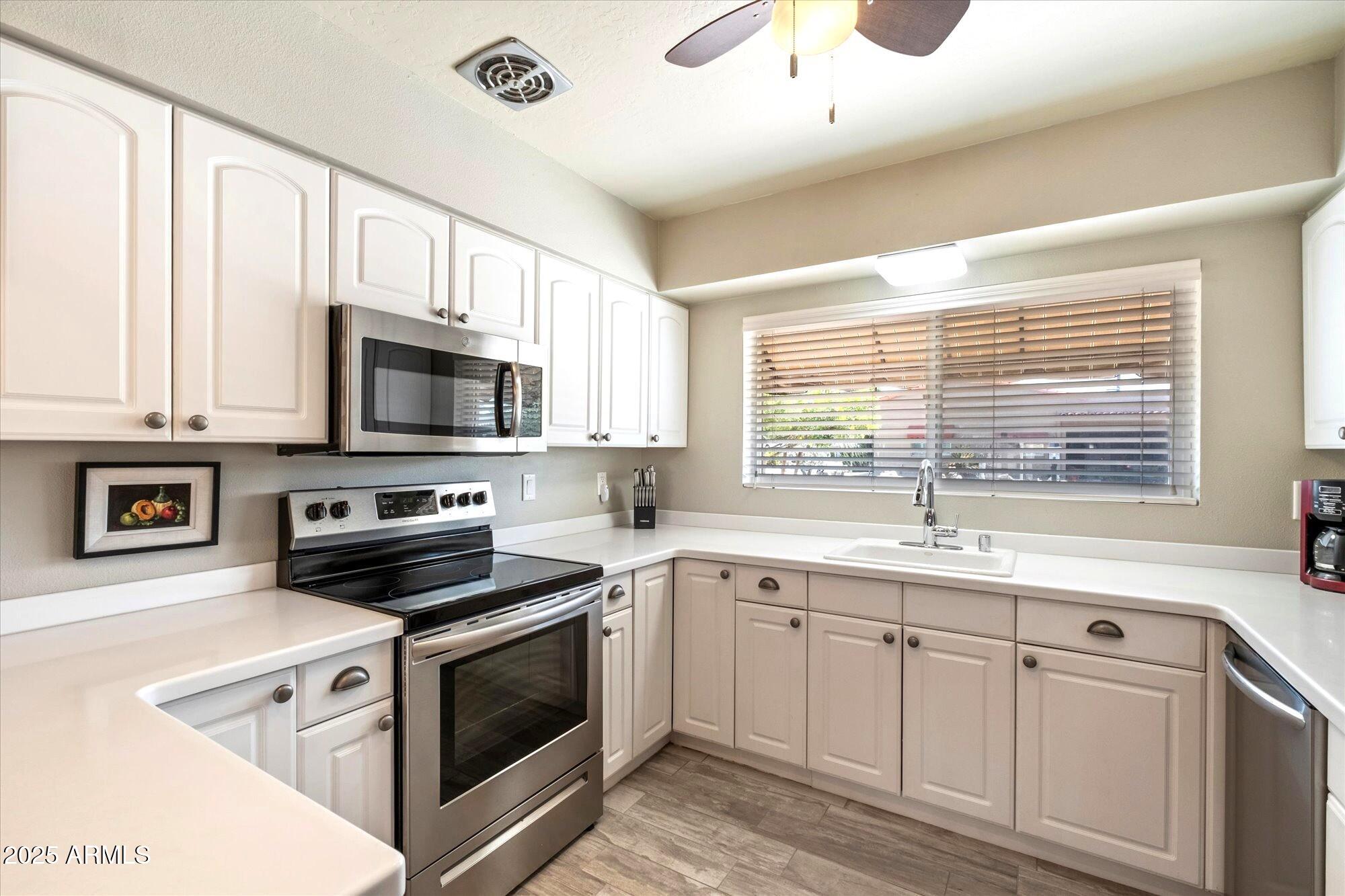 7736 E HAZELWOOD Street, Scottsdale