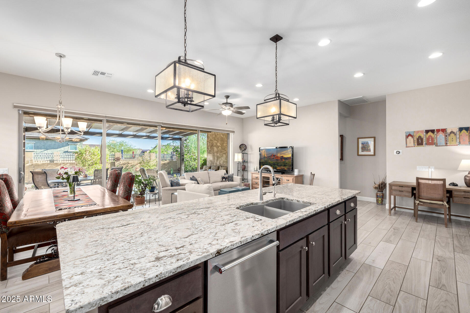 6929 E QUILL Street, Mesa