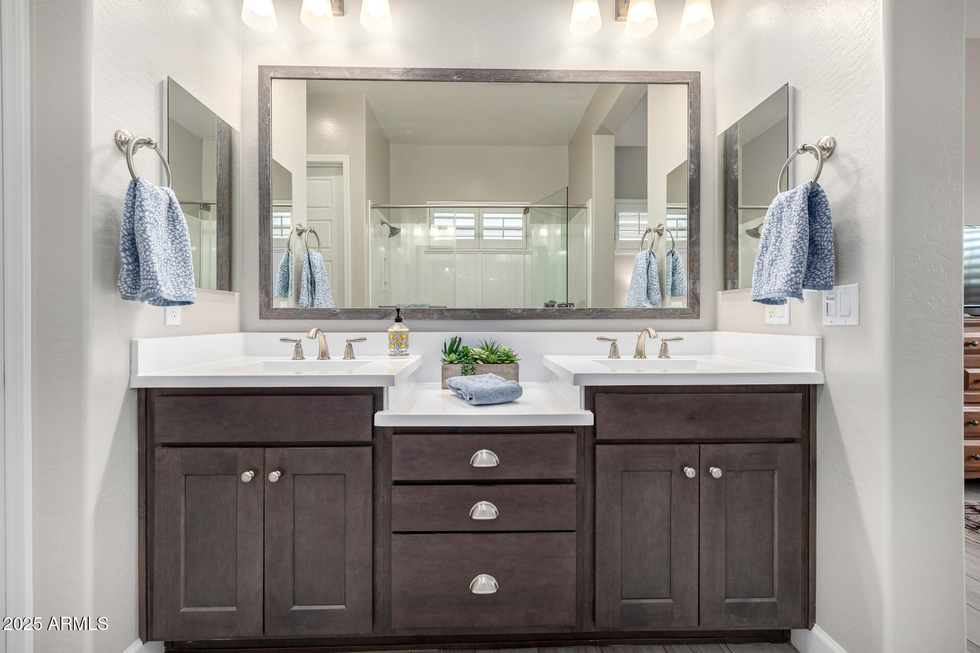 6929 E QUILL Street, Mesa