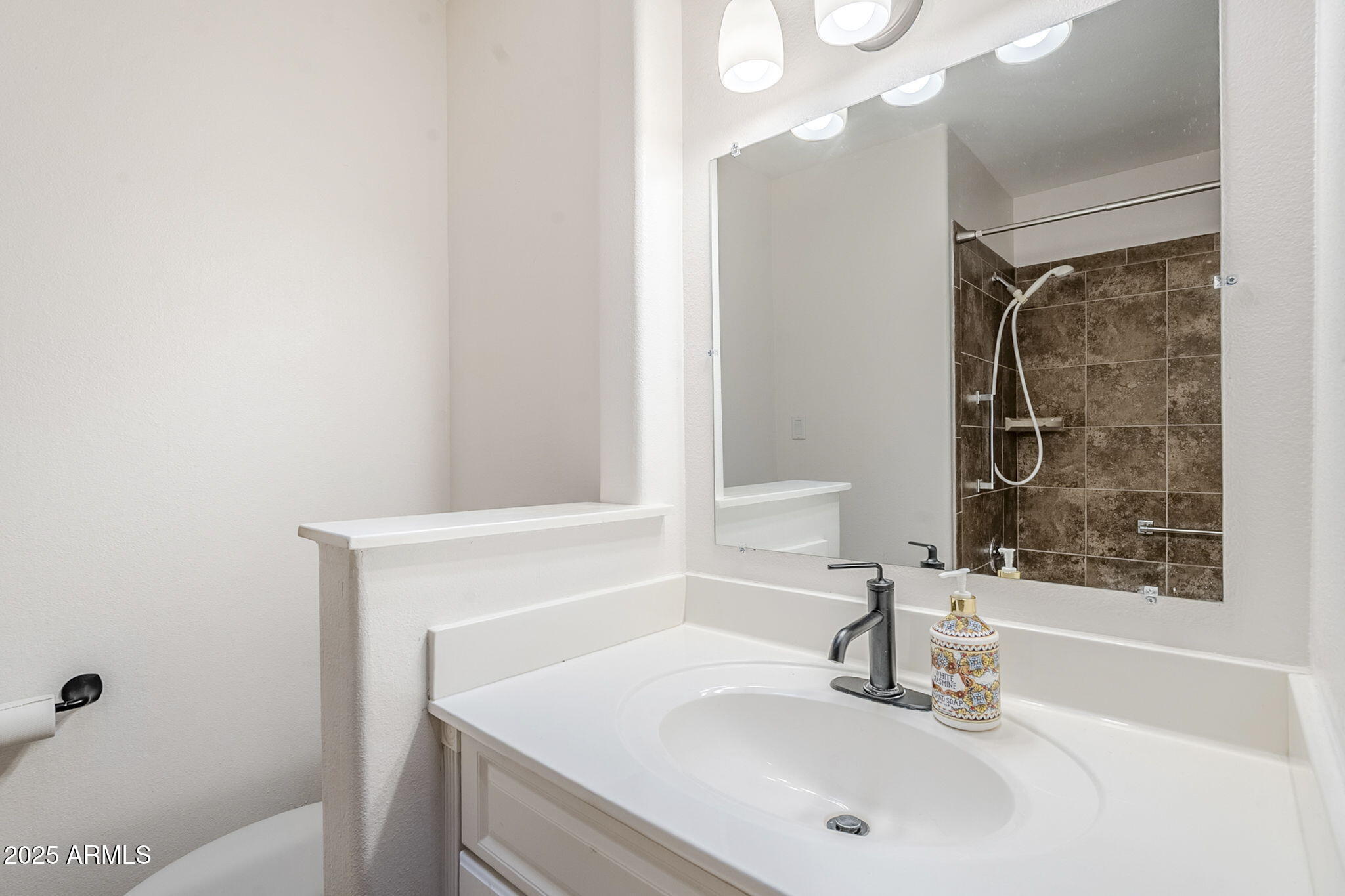 8713 E SAGE Drive, Scottsdale