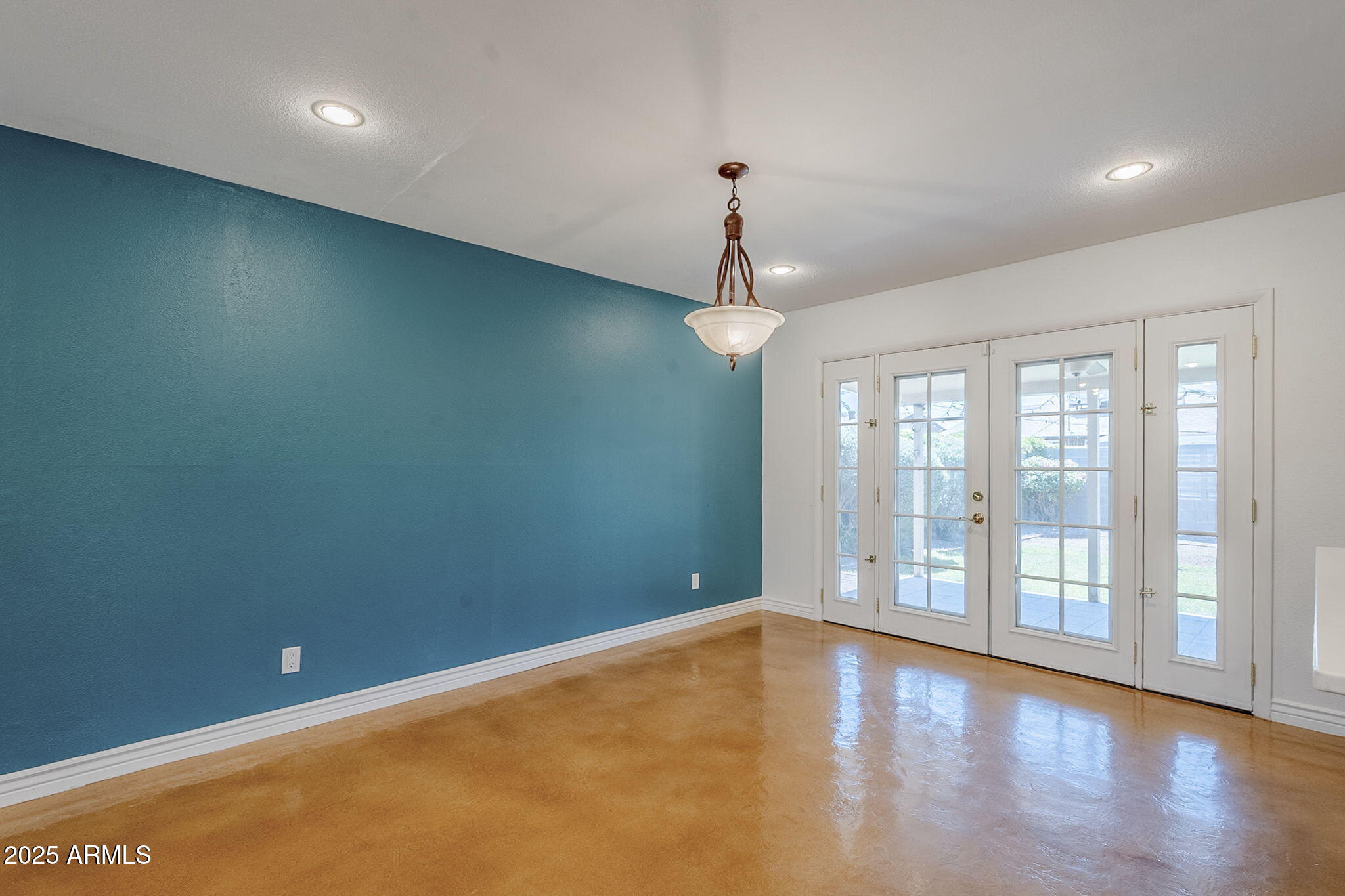 8713 E SAGE Drive, Scottsdale