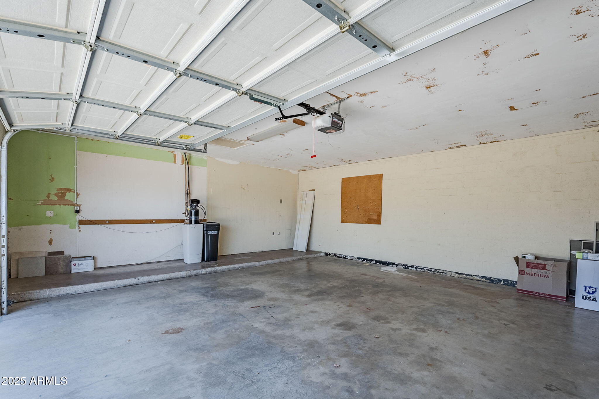 8713 E SAGE Drive, Scottsdale