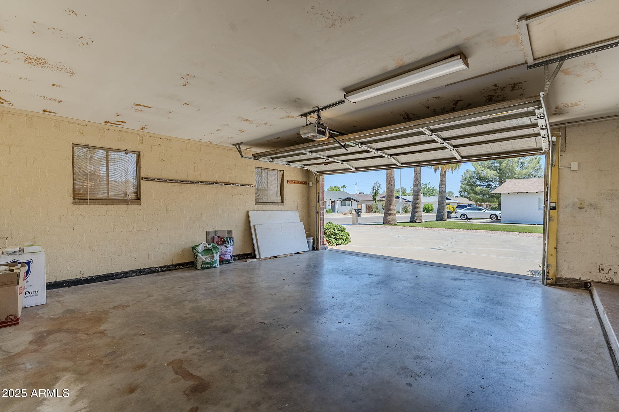 8713 E SAGE Drive, Scottsdale