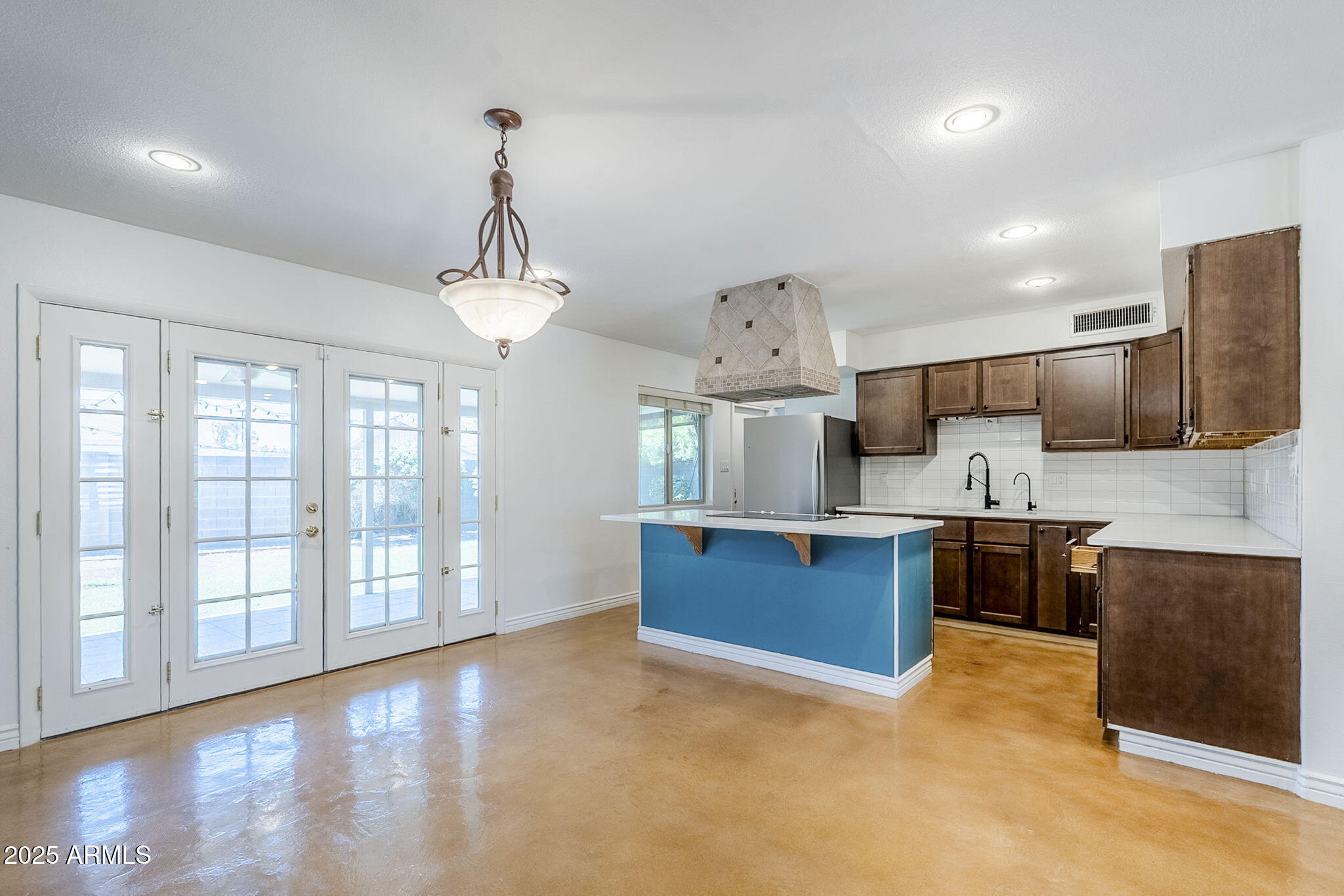 8713 E SAGE Drive, Scottsdale