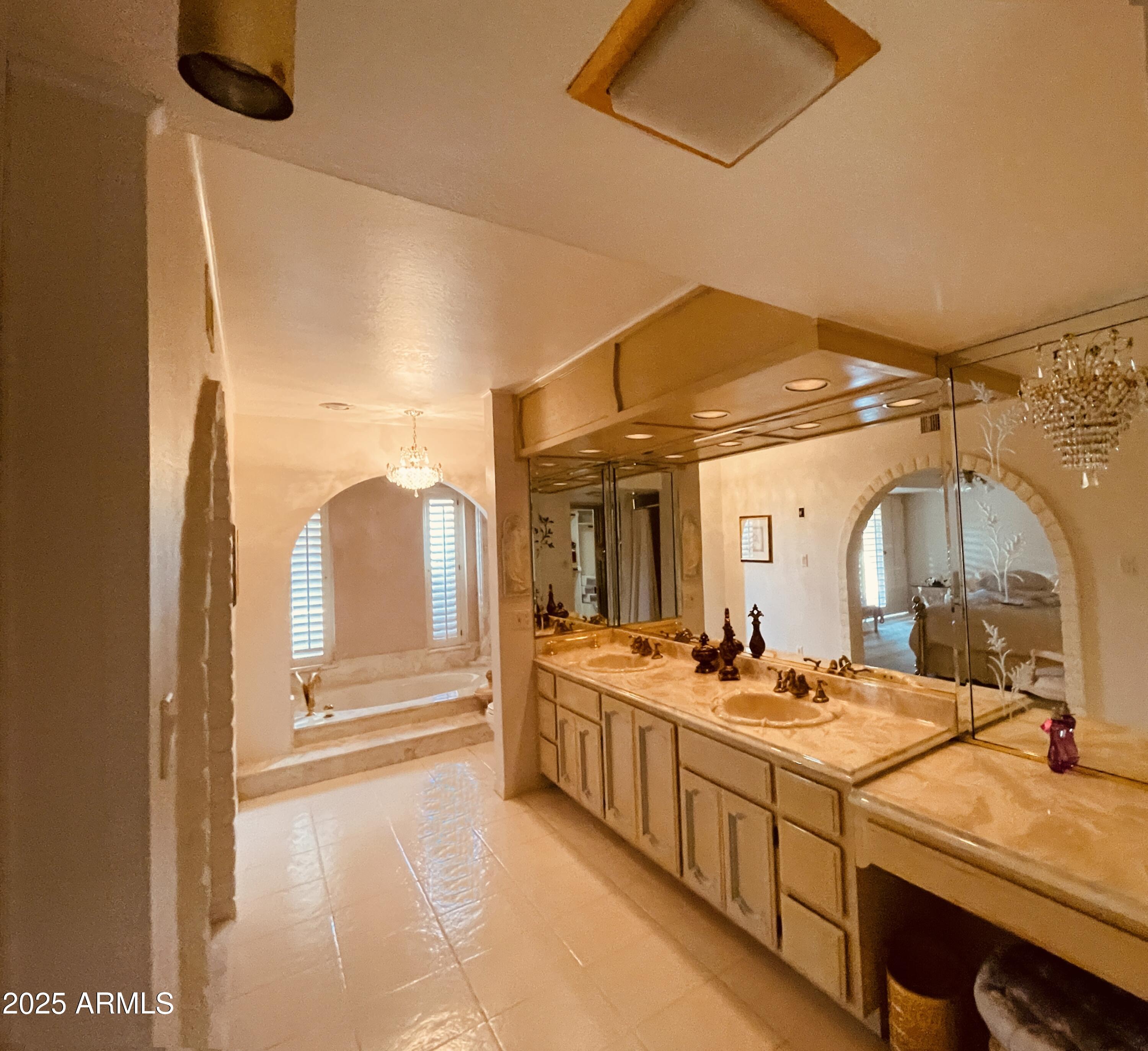 4107 E GOLD DUST Avenue, Phoenix