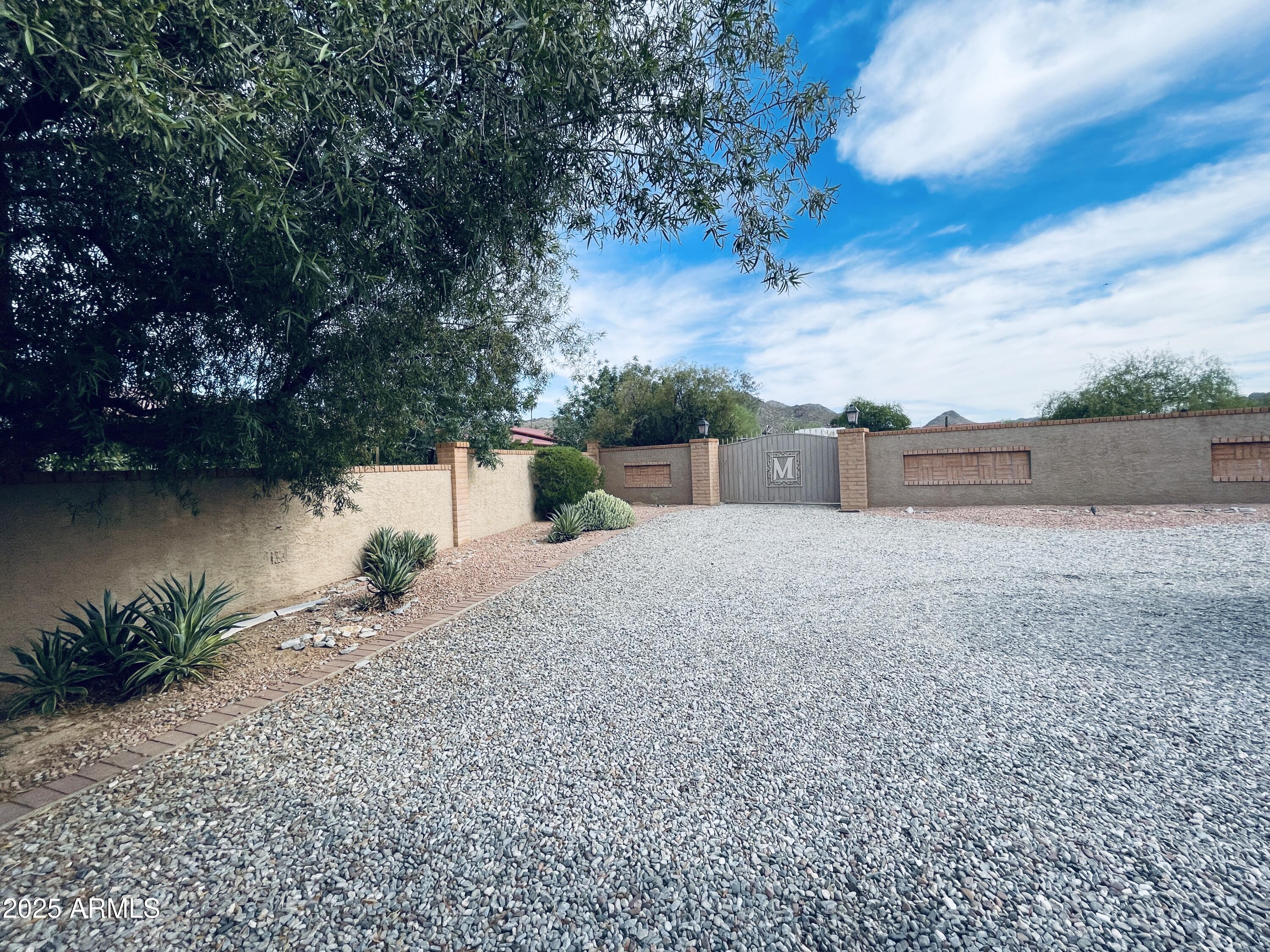 4107 E GOLD DUST Avenue, Phoenix