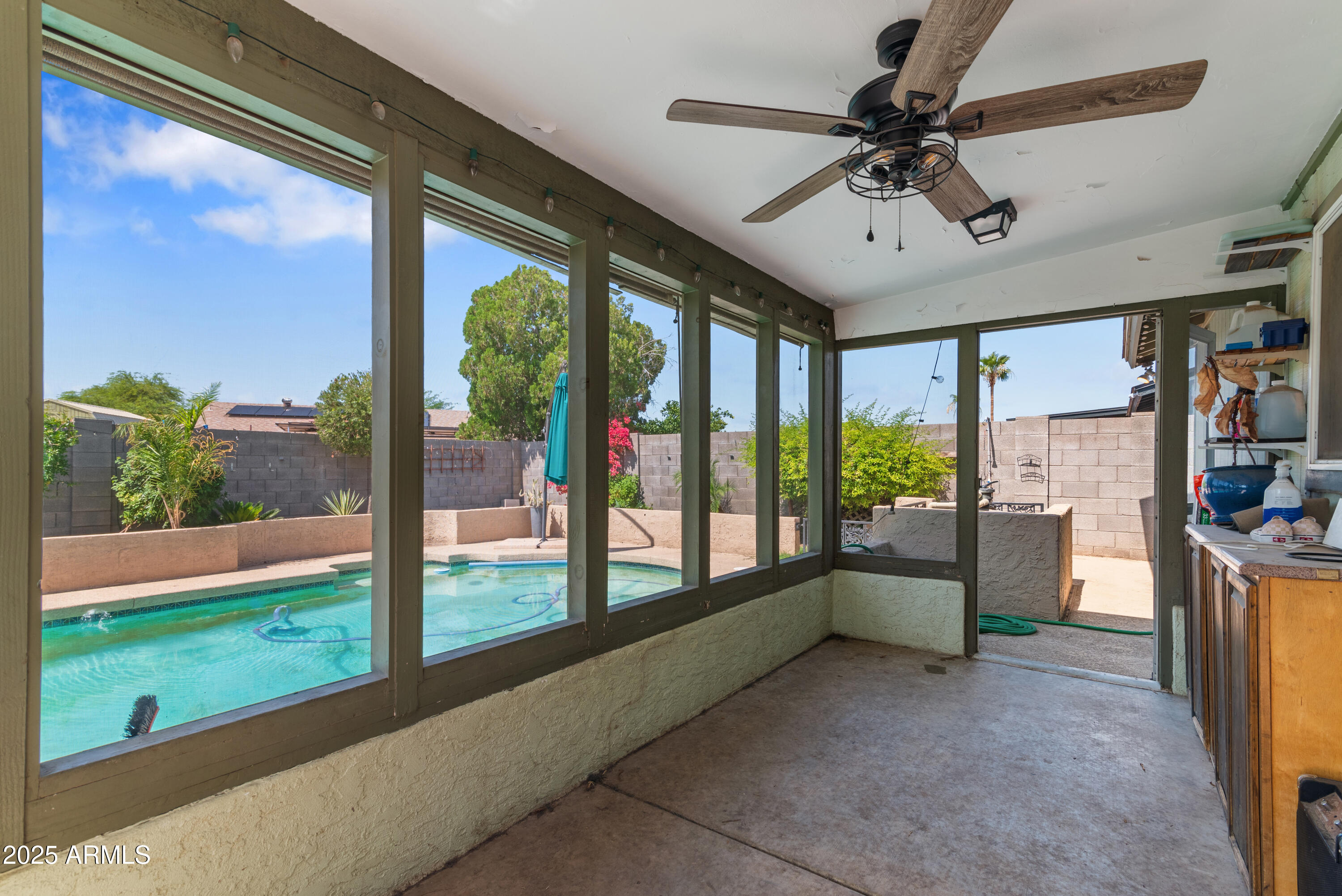 3207 W MICHIGAN Avenue, Phoenix