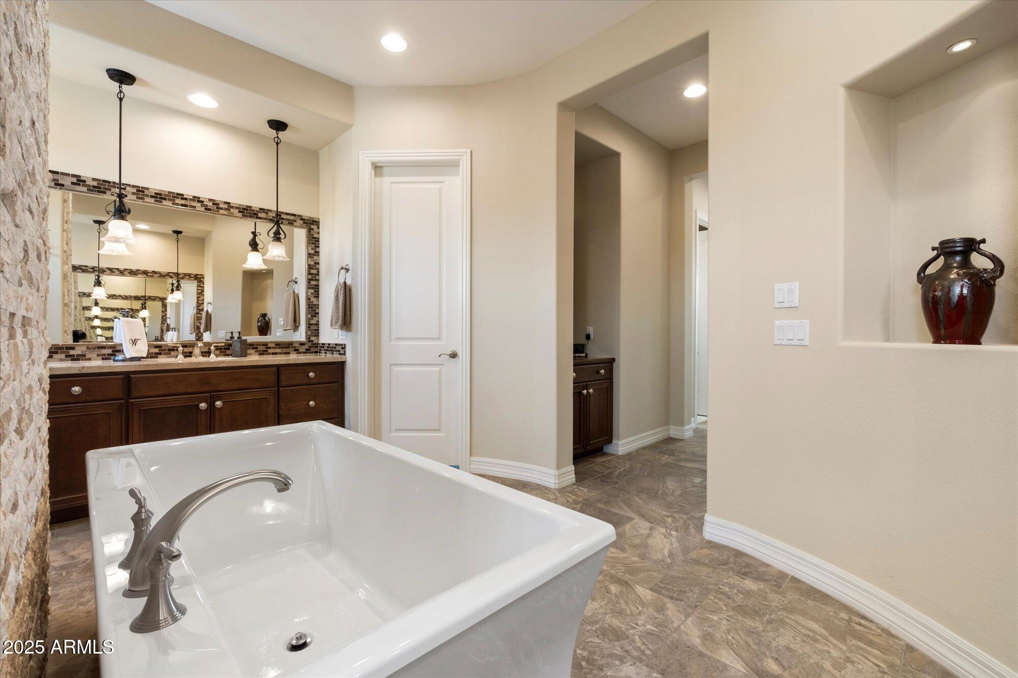 36547 N MONTALCINO Road, Scottsdale