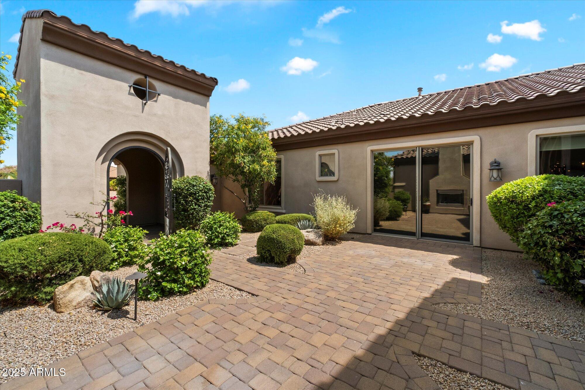 36547 N MONTALCINO Road, Scottsdale