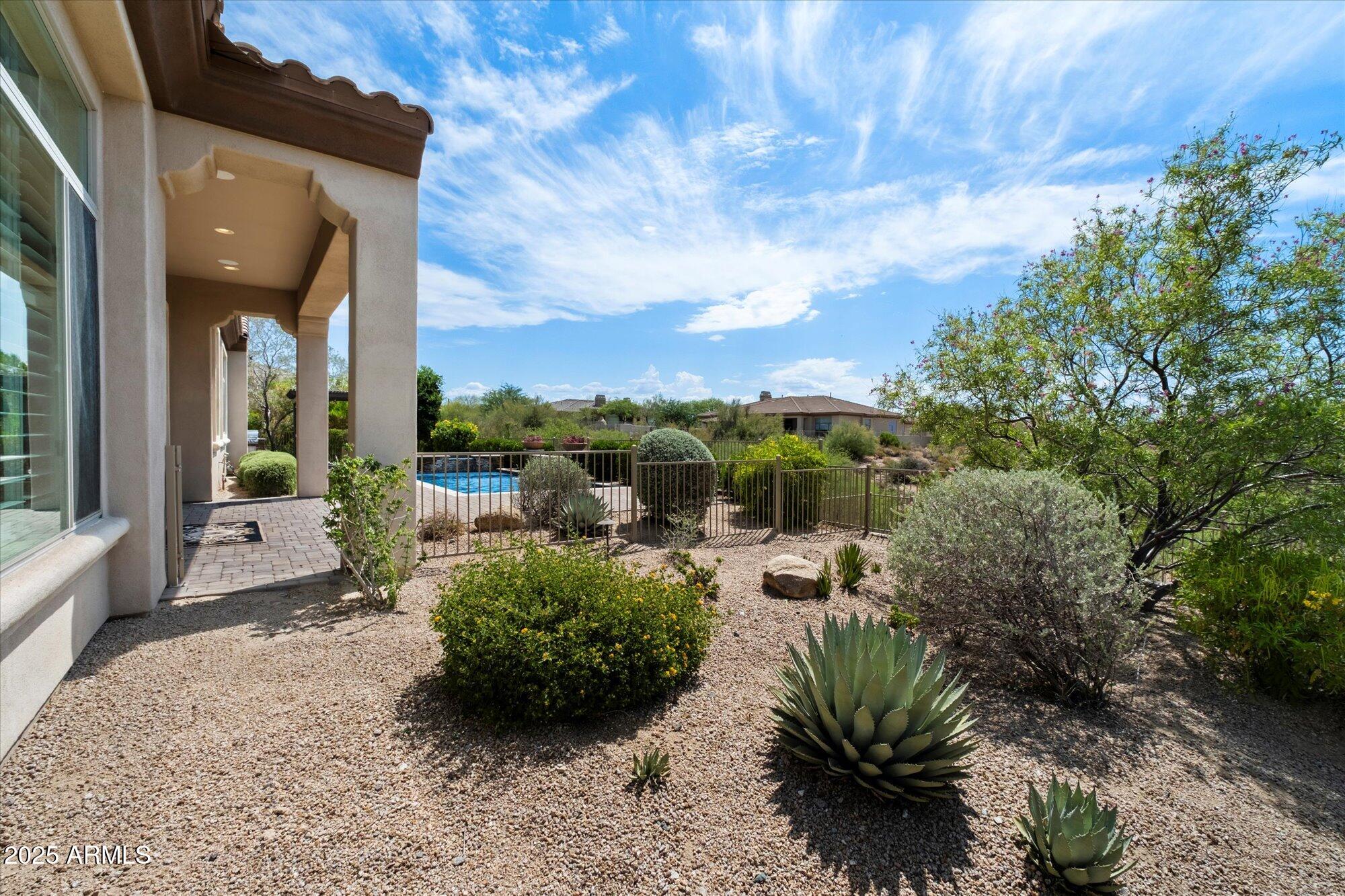 36547 N MONTALCINO Road, Scottsdale