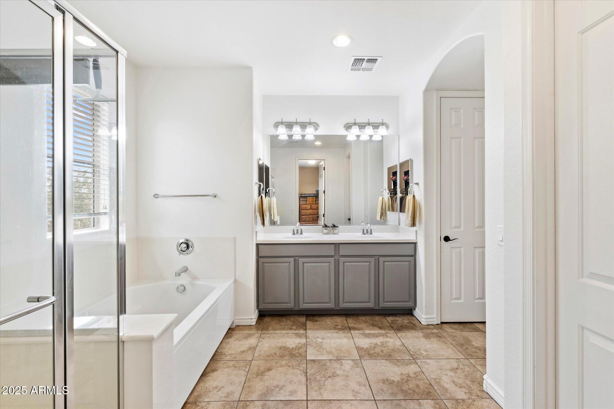 3698 E ANGSTEAD Drive, Gilbert