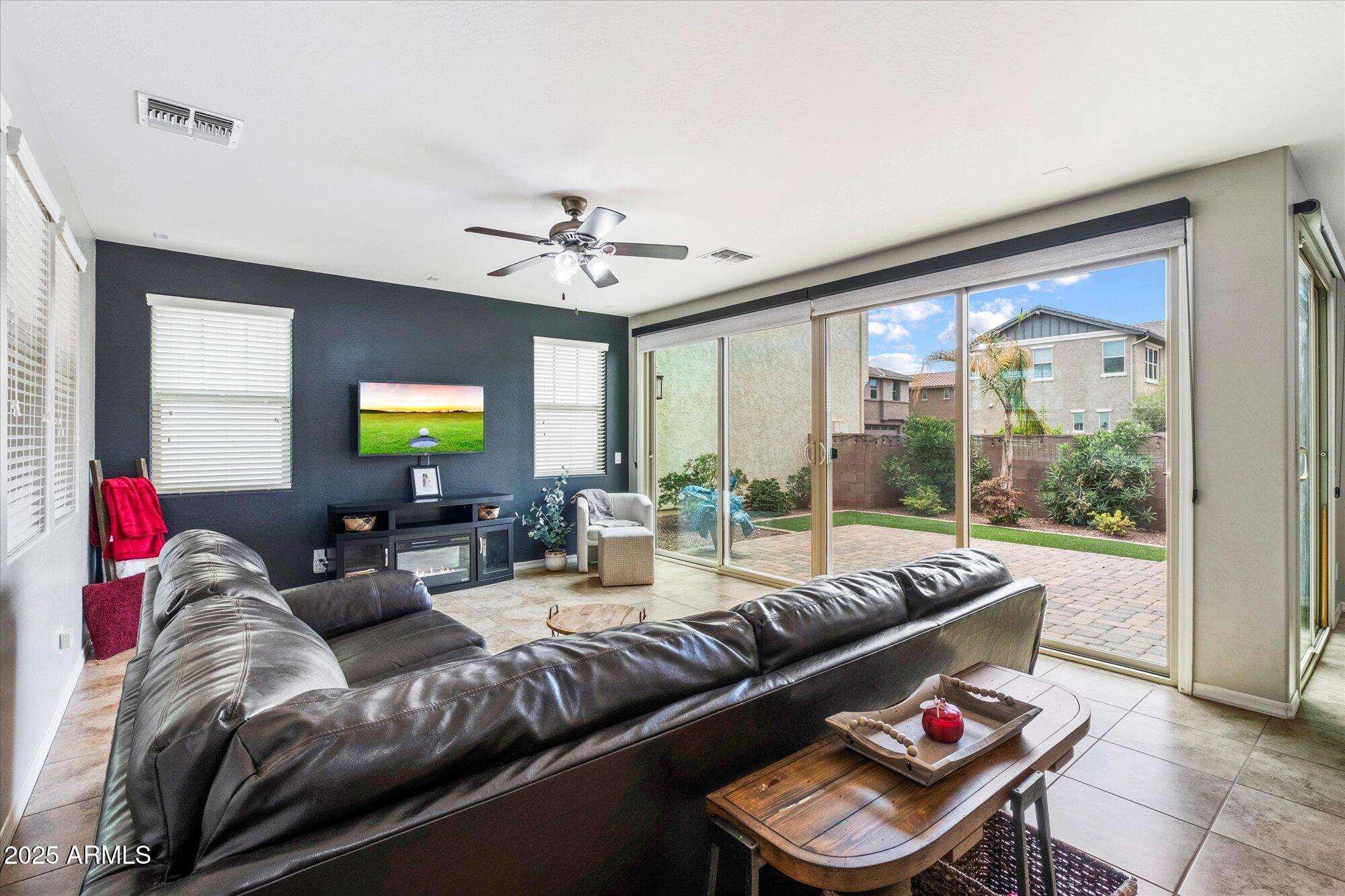 3698 E ANGSTEAD Drive, Gilbert