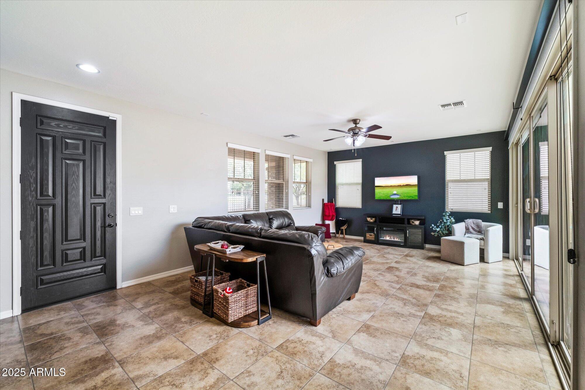 3698 E ANGSTEAD Drive, Gilbert