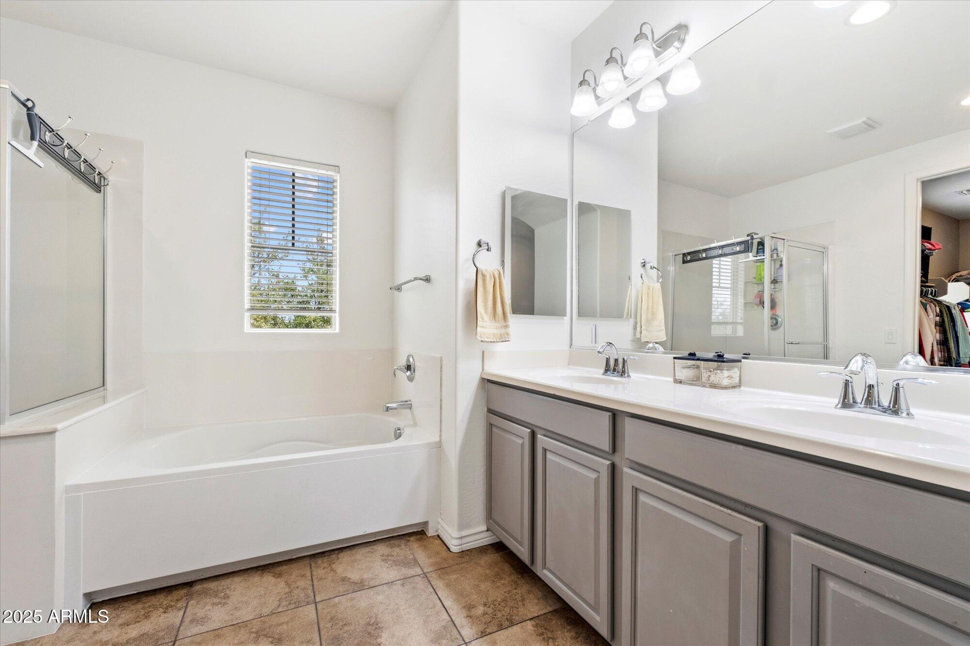 3698 E ANGSTEAD Drive, Gilbert