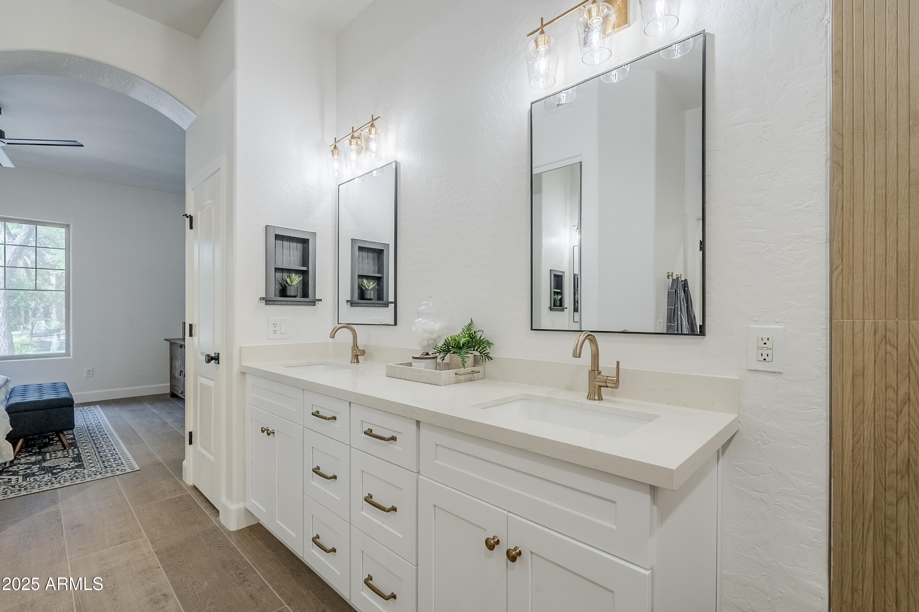 11000 N 77TH Place 1072