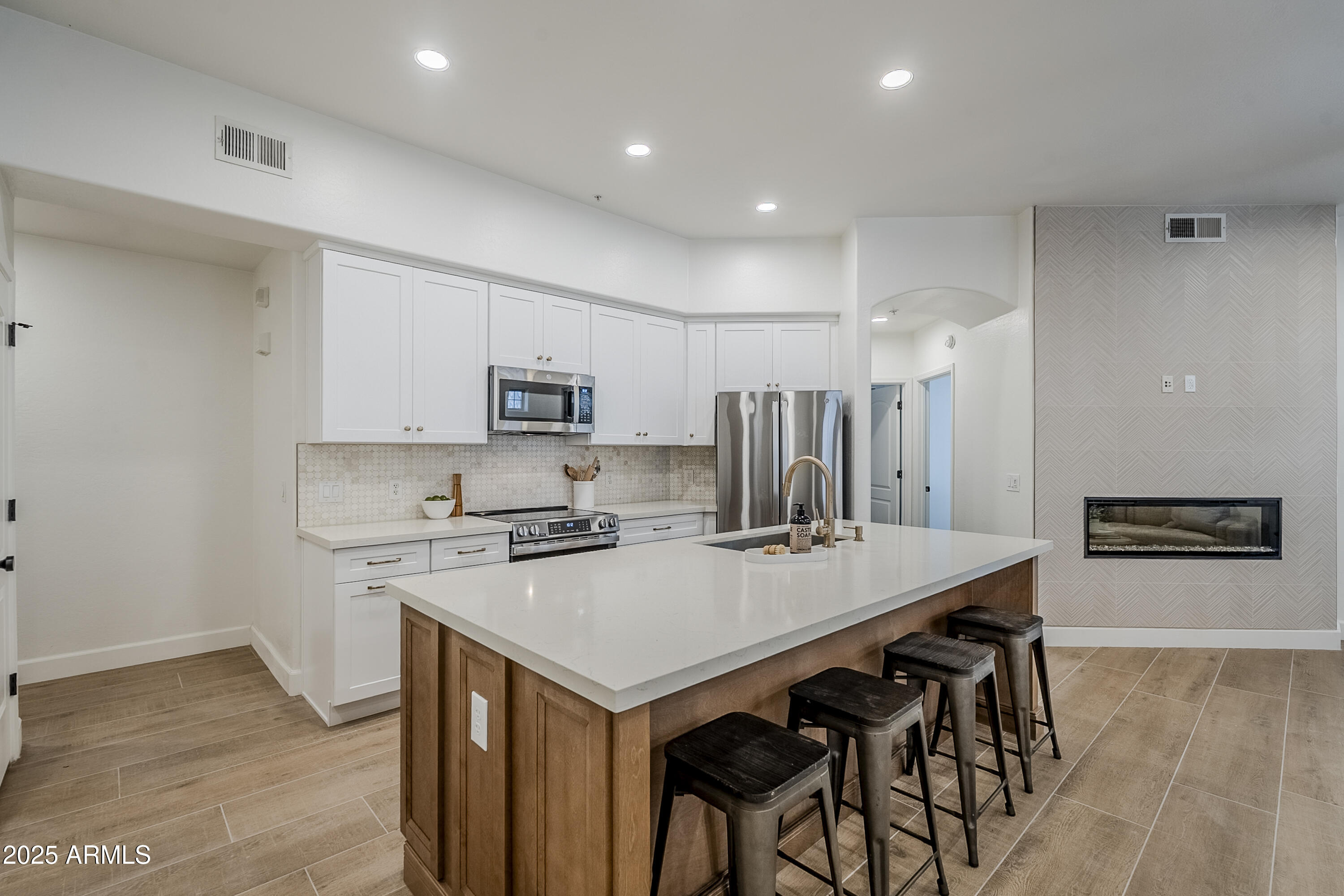 11000 N 77TH Place 1072