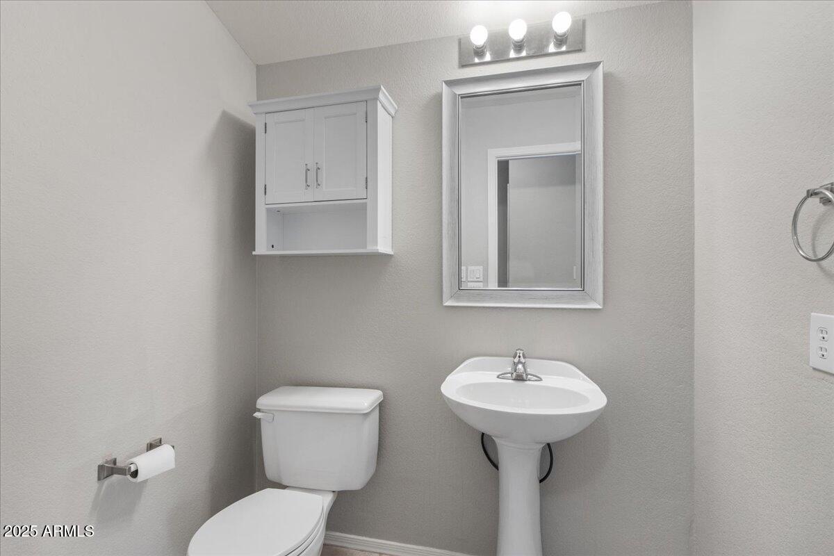 1248 E MURIEL Drive, Phoenix