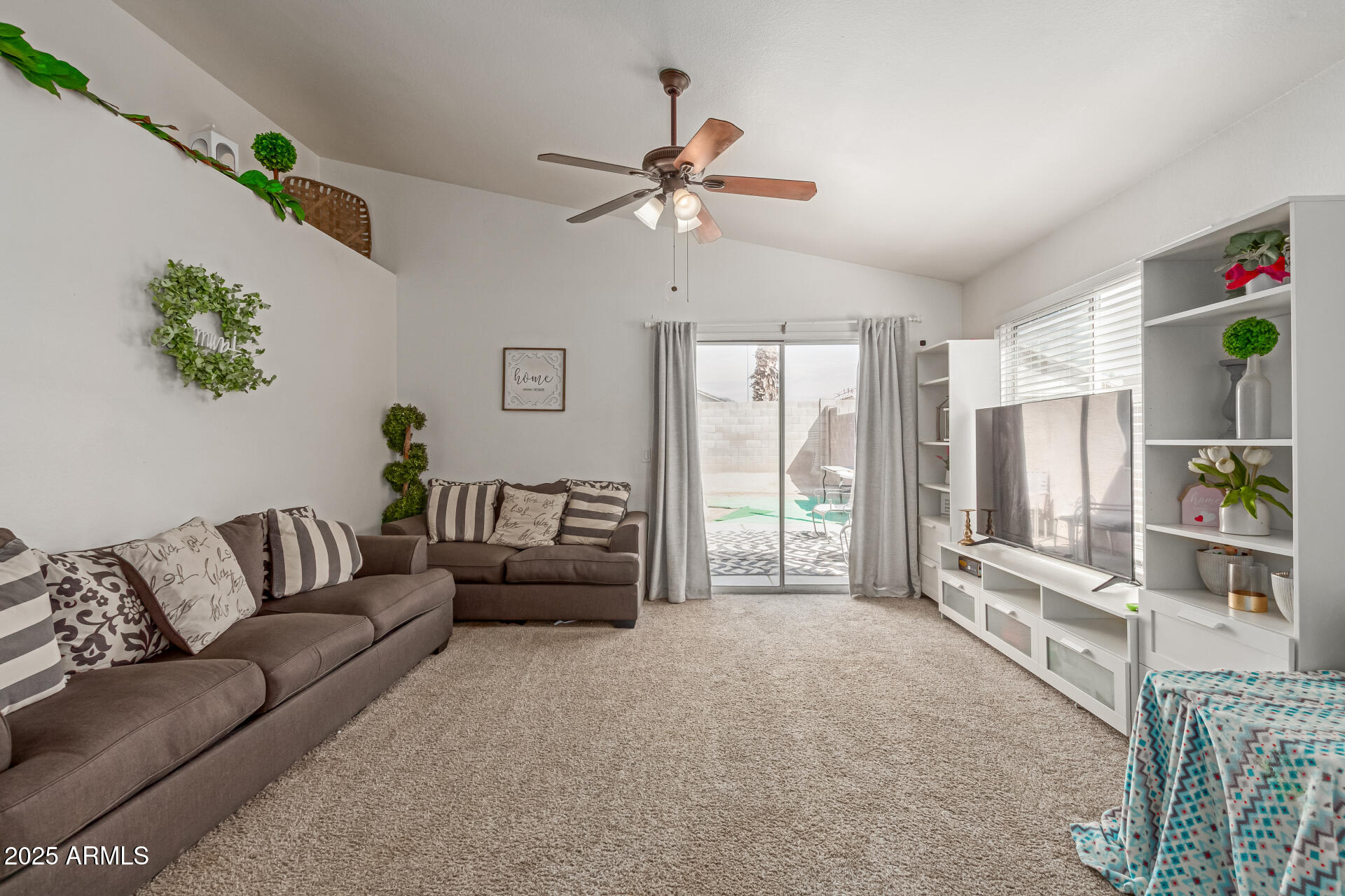 5008 E CASPER Street