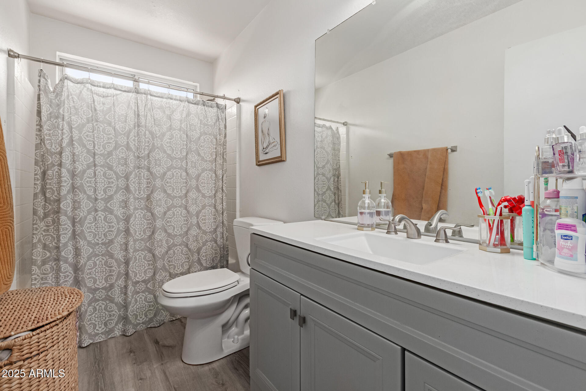 5008 E CASPER Street