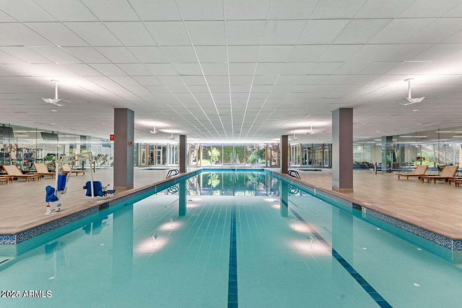 7161 E RANCHO VISTA Drive 2001