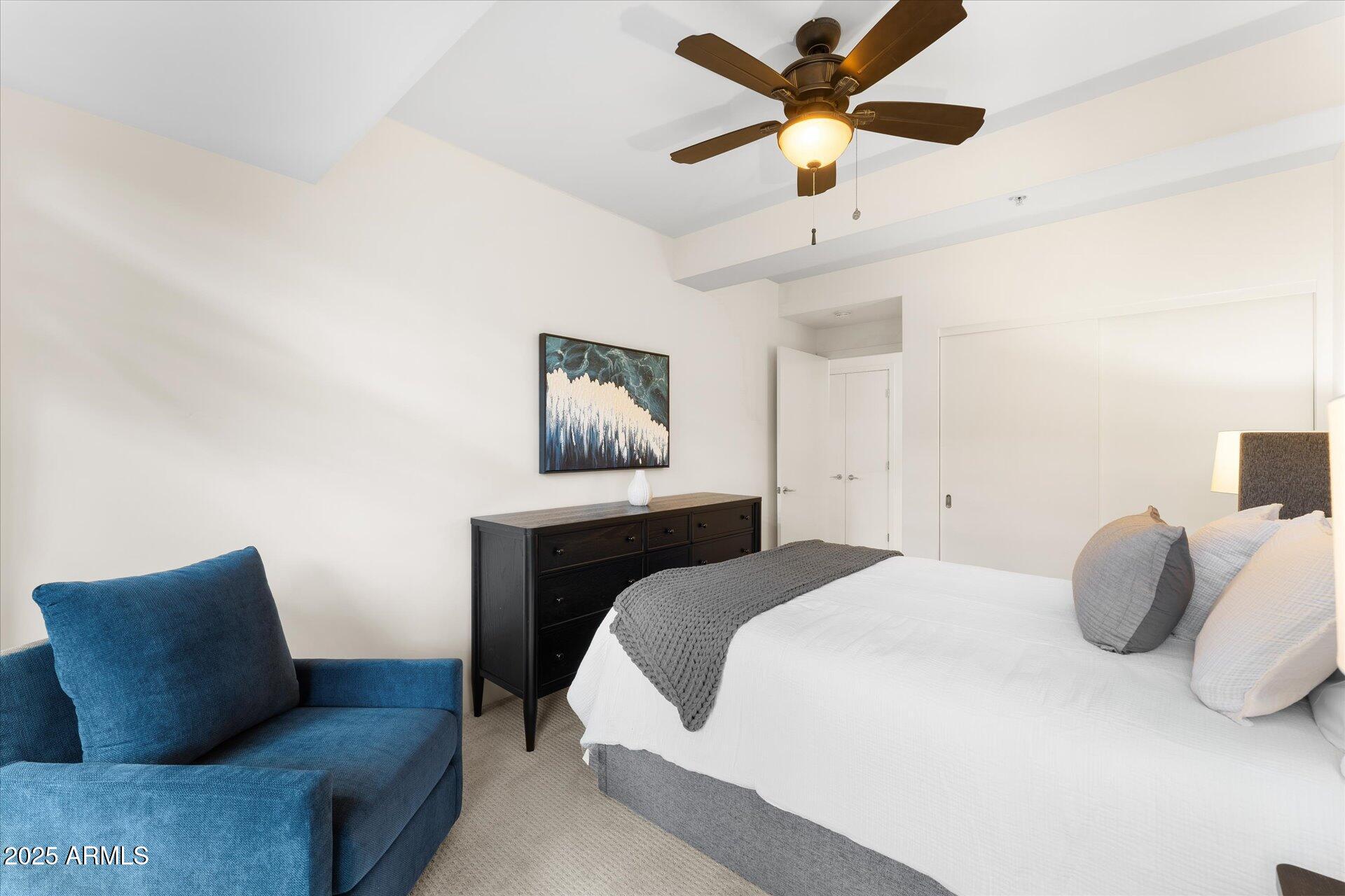 7161 E RANCHO VISTA Drive 2001